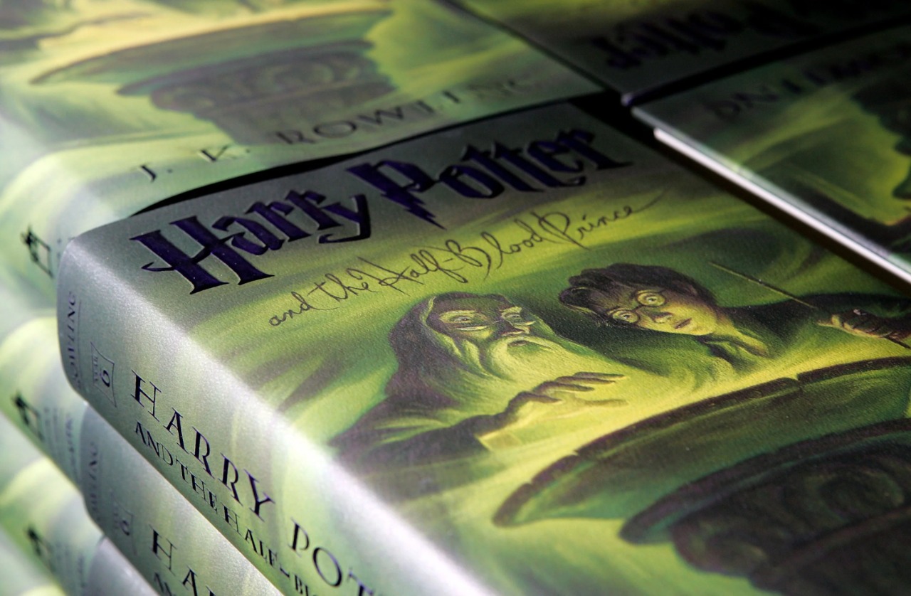 A Book Review Of Harry Potter And The Half-Blood Prince By J K Rowling - Transcendence To An Unexpected Territory