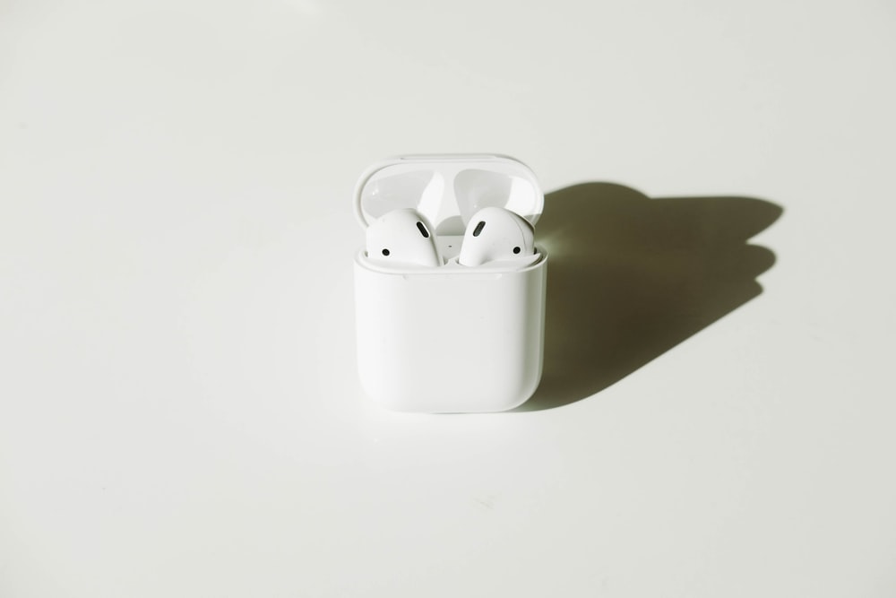 Looking For The Premium Wireless Earbuds? Amp Up Your Sound And Music Experience With The Best Earbuds In 2022