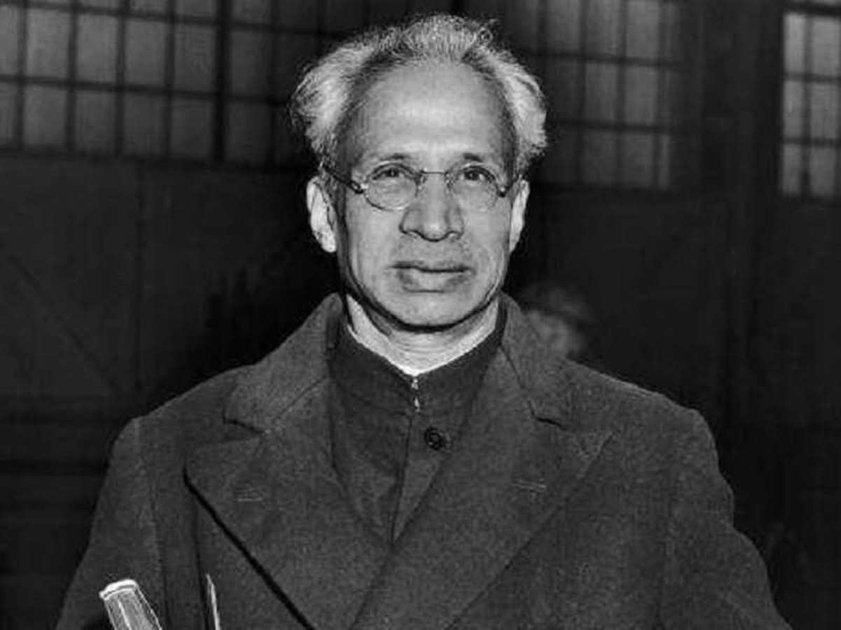 Dr Sarvepalli Radhakrishnan - Teacher’s Day 2022- History, Theme and Significance-Booxoul