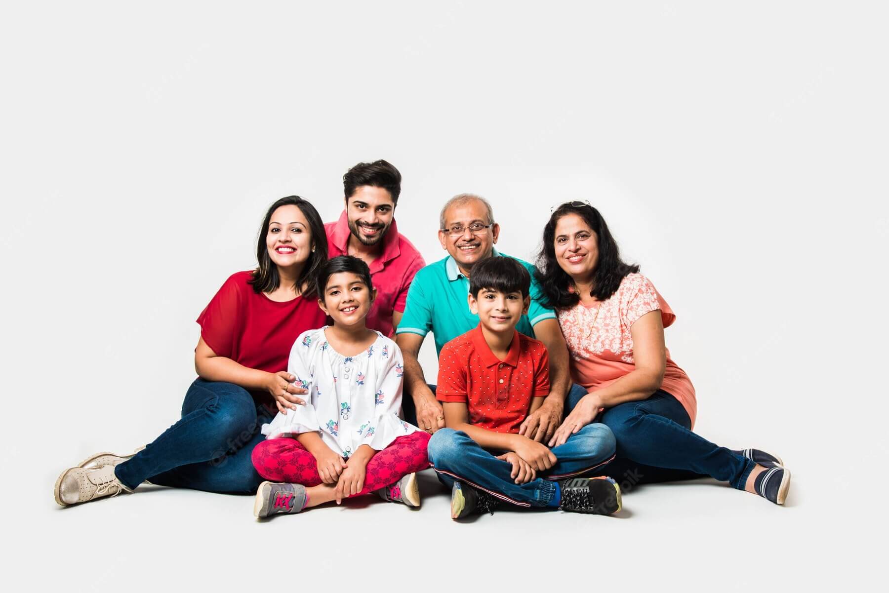 Understanding the Sindhi Family Culture: Dhakna Zaroori Hai