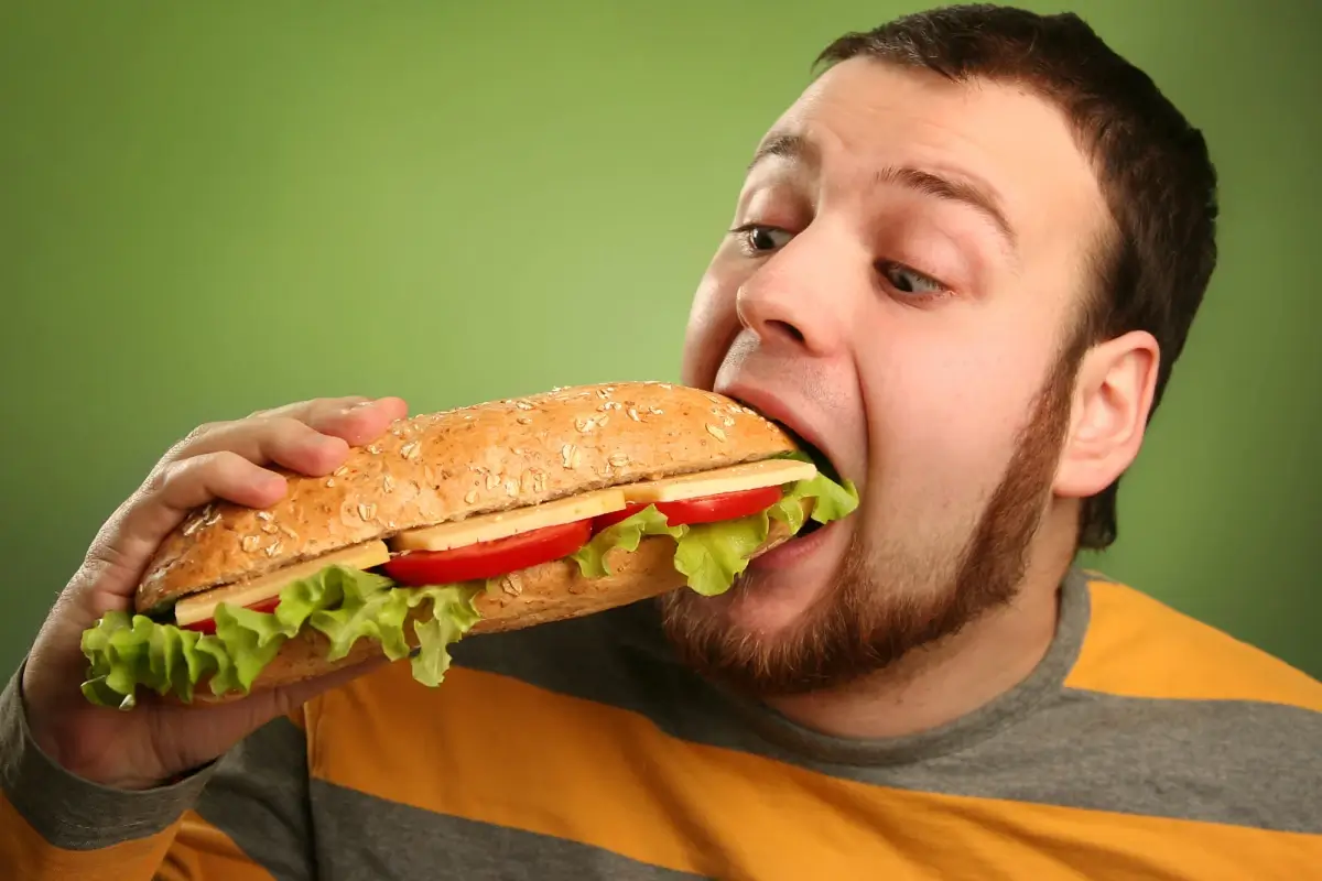 10 Hacks to Avoid Overeating: A Guide to Staying Healthy