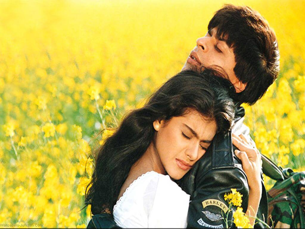 10 Iconic Bollywood Movie Outfits That Became Big Fashion Trends