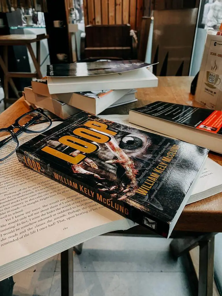 Captivating Imagination and Haunting Descriptions: Why 'Loop' is a Must-Read Thriller