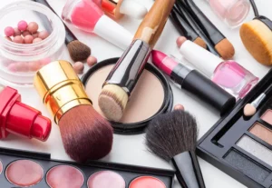 10 Beauty Products Under Rs. 100 For Your Sister This Rakhi